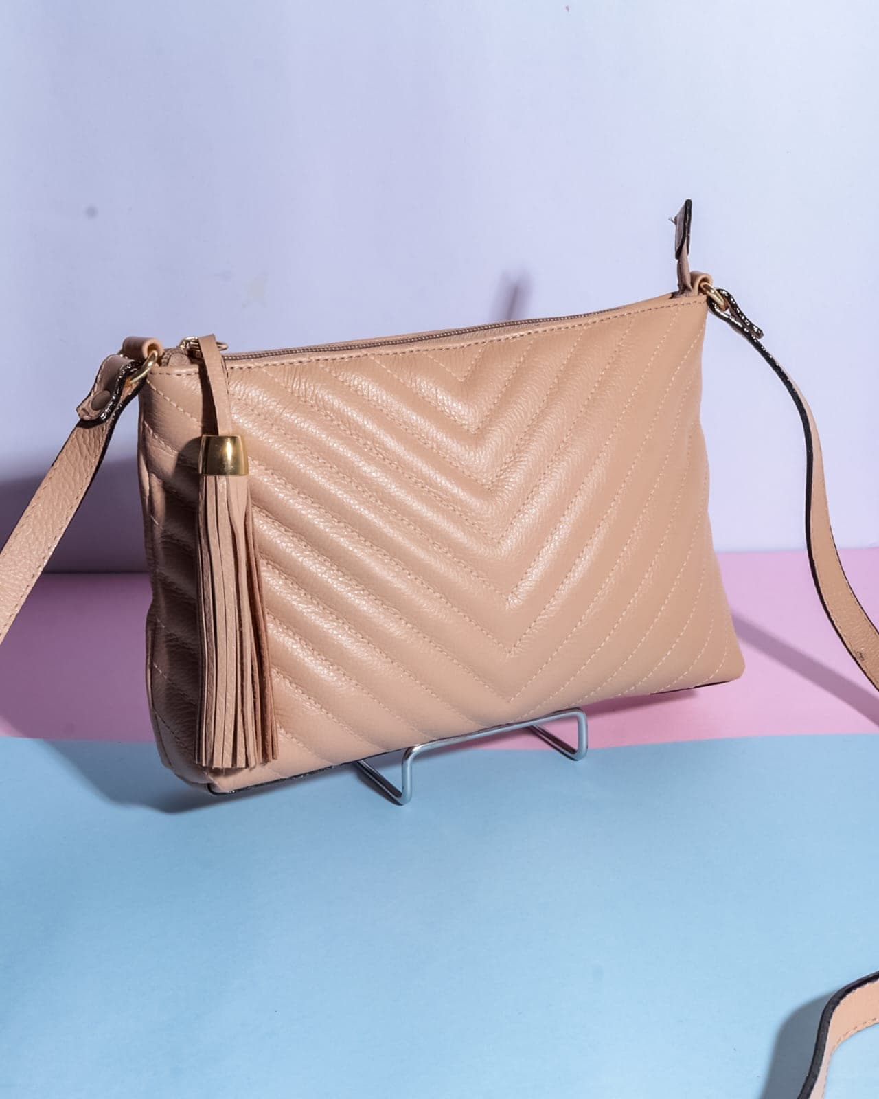 Bolsa Beg Couro — Chevron